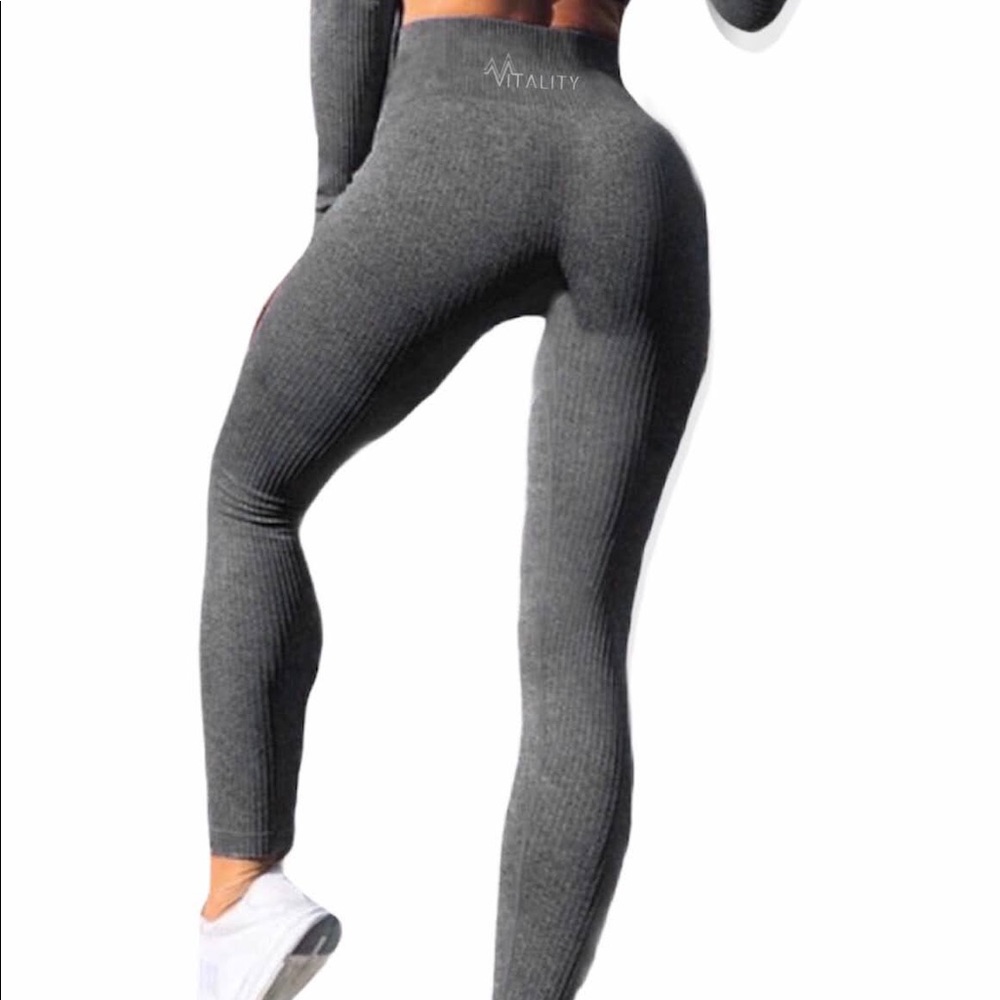 Ribbed high waisted leggings